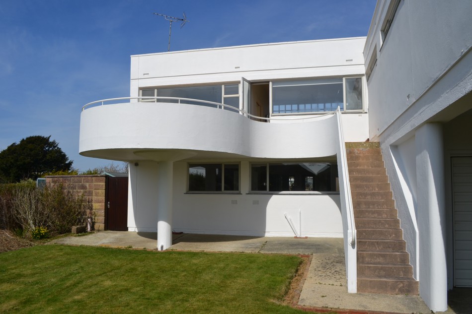 Sea Lane House East Preston, West Sussex The Modern House