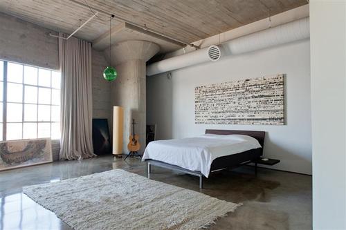 WHAT'S ON THE MARKET: Toy Factory Penthouse by Aleks Istanbullu in LA ...