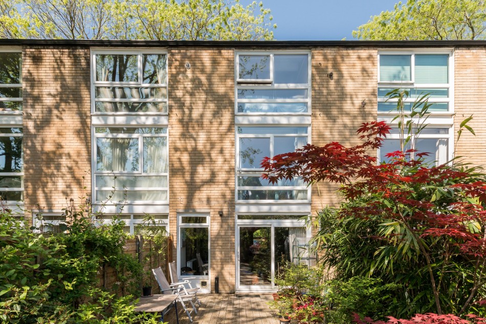 Weymede II Byfleet, Surrey The Modern House