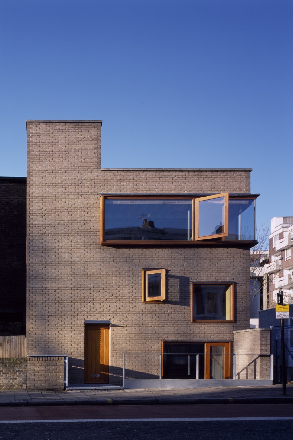 Graham Bizley, London House