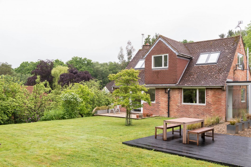 Rowledge Farnham, Surrey The Modern House