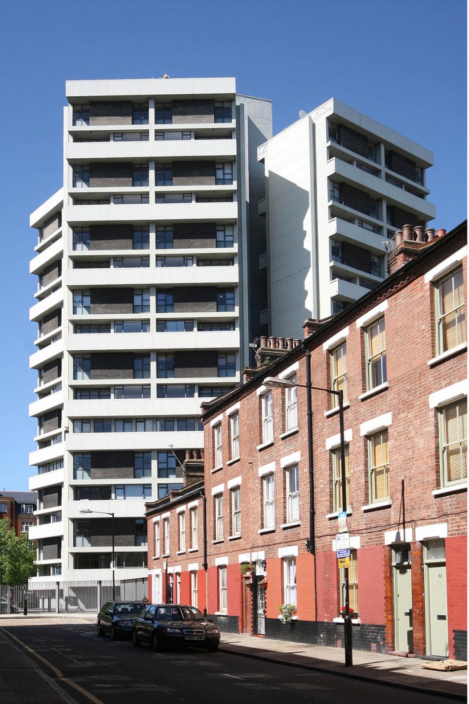 Keeling House, London, The Modern House