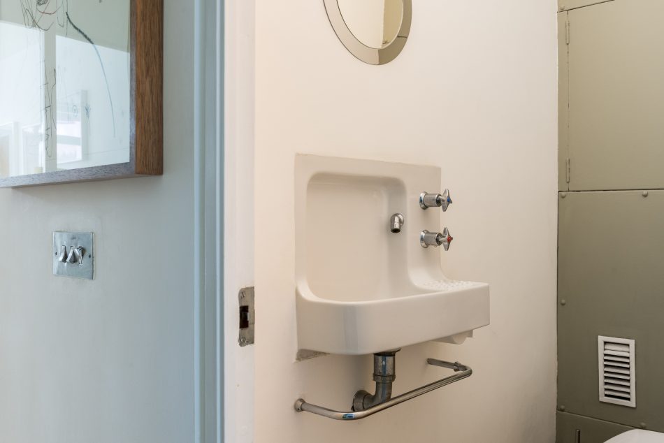 For Sale Defoe House, Barbican, London EC2 The Modern House