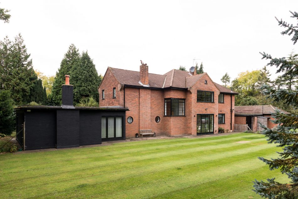 Kenley Hayes Lane, London CR8 The Modern House