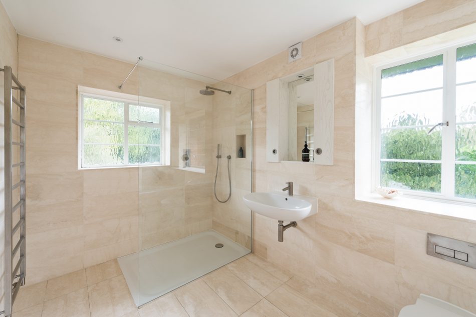 Kenley Hayes Lane, London CR8 The Modern House