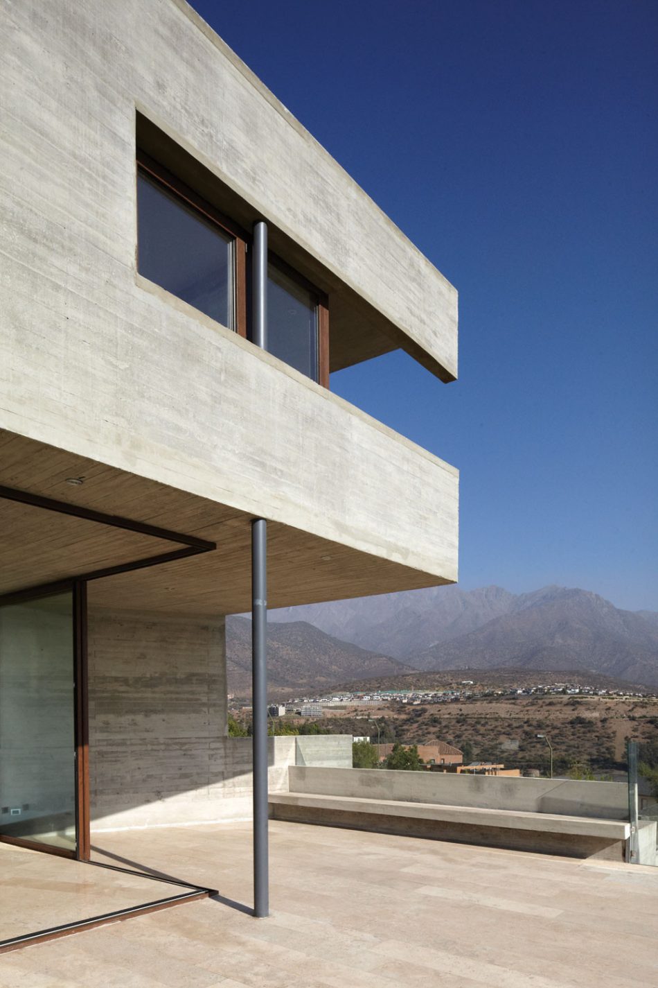 Mirador de los Dominicos House by Carreno Sartori Arquitectos, The Modern House