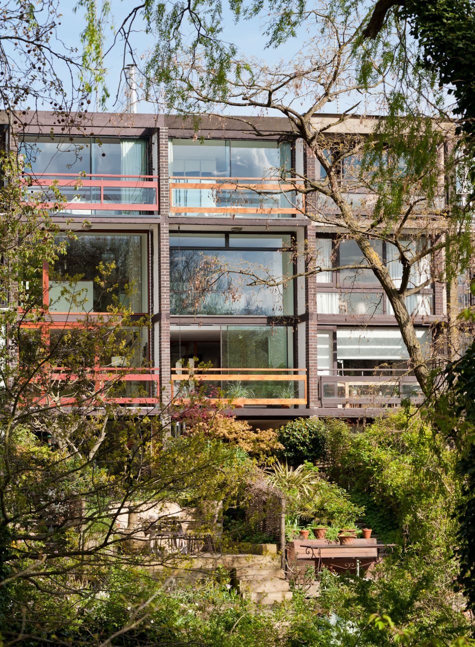 South Hill Park, London, The Modern House