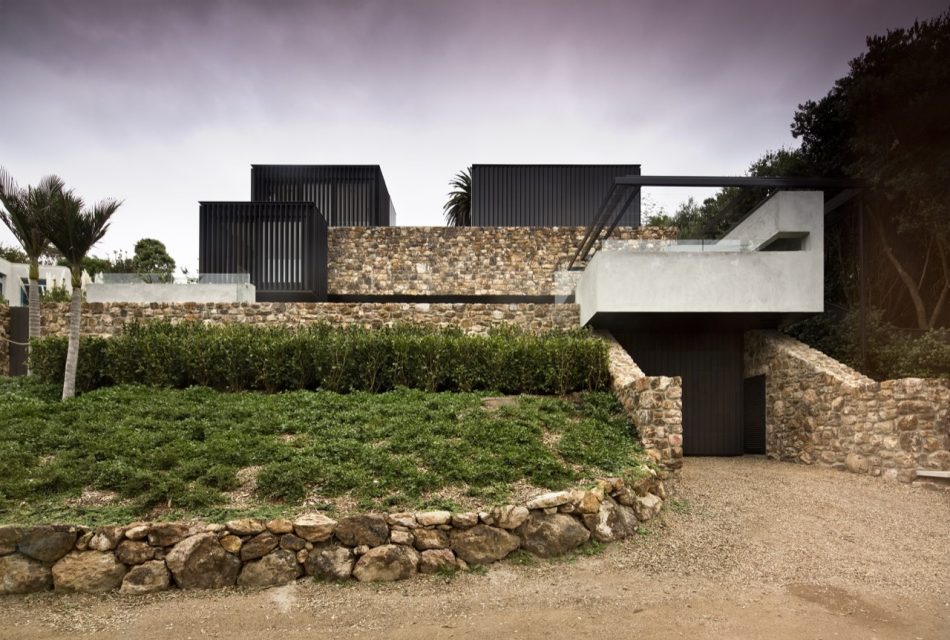 Local Rock House, Pattersons, The Modern House