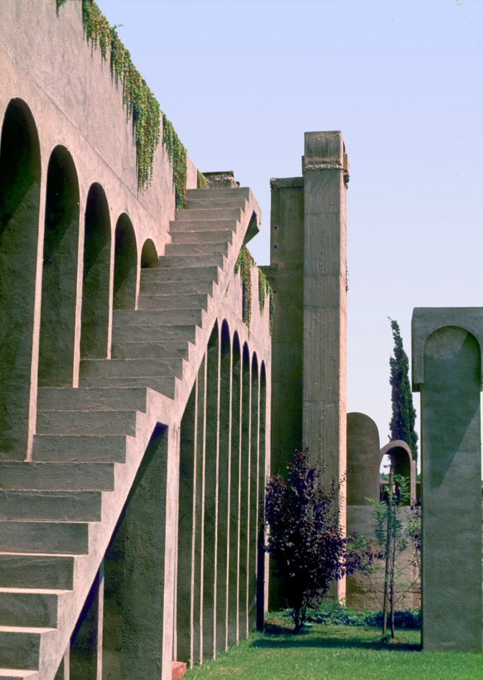 The Factory, Ricardo Bofill, The Modern House