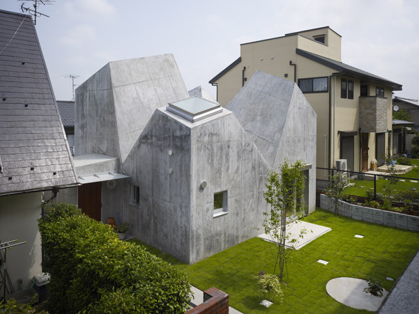 House in Kohoku, Tofaru, The Modern House