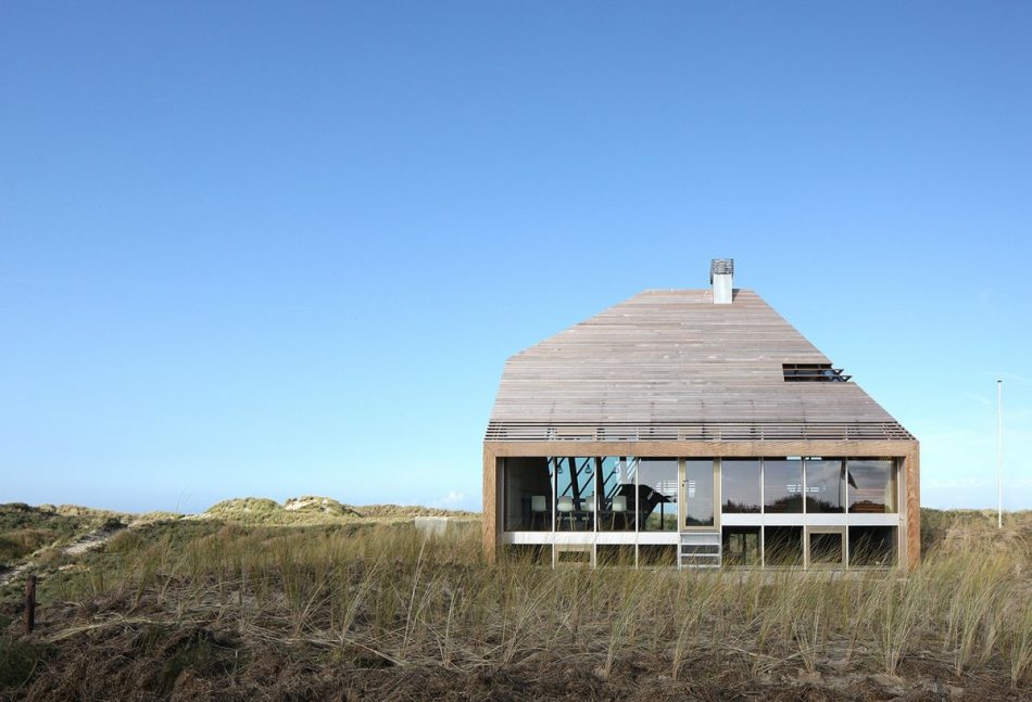 The Dune House, Marc Koehler Architects, The Modern House