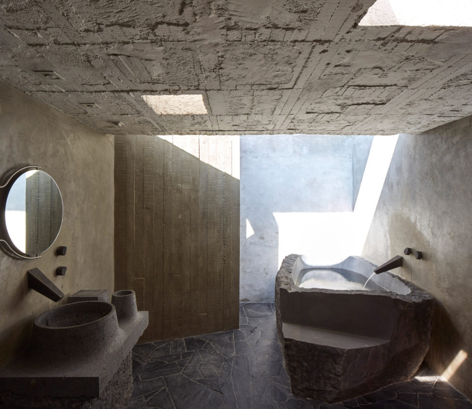 Concrete House, Pedro Reyes