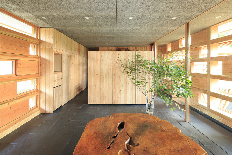 House in Itsuura by Life Style Koubou