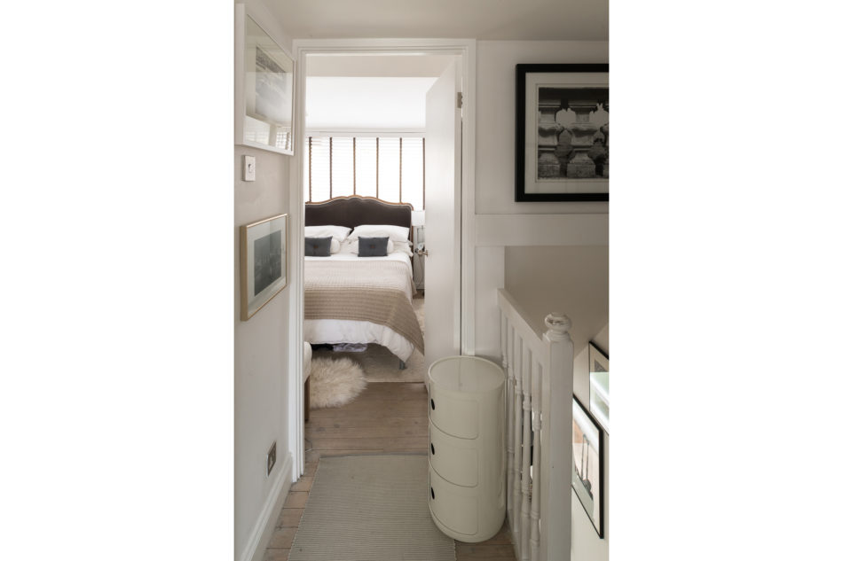 Weymede IV Byfleet, Surrey The Modern House