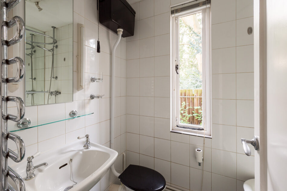 For Sale Langham House Close VI, London TW10 The Modern House