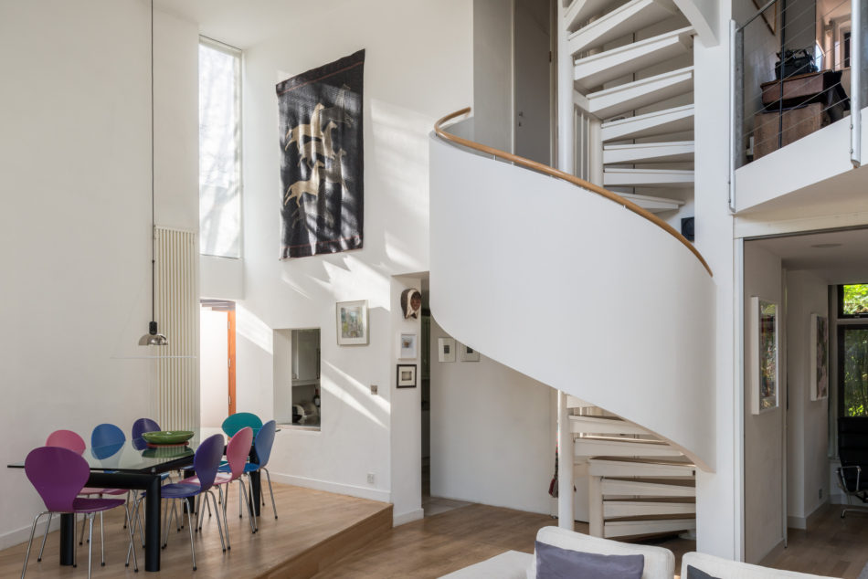 55 Woodland Gardens N10 Fasci Garden