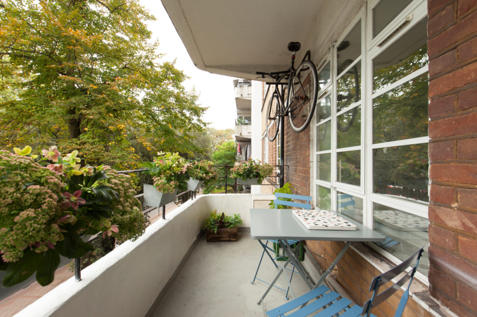 For Sale Dumbarton Court, Brixton Hill, London SW2 The Modern House
