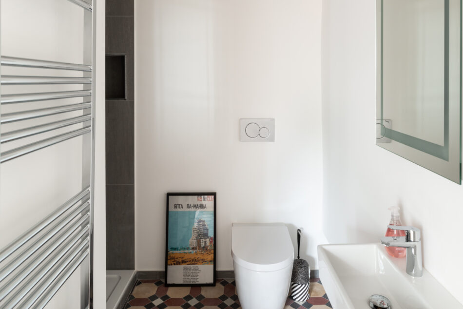 For Sale West Hill Road, St LeonardsonSea, East Sussex The Modern