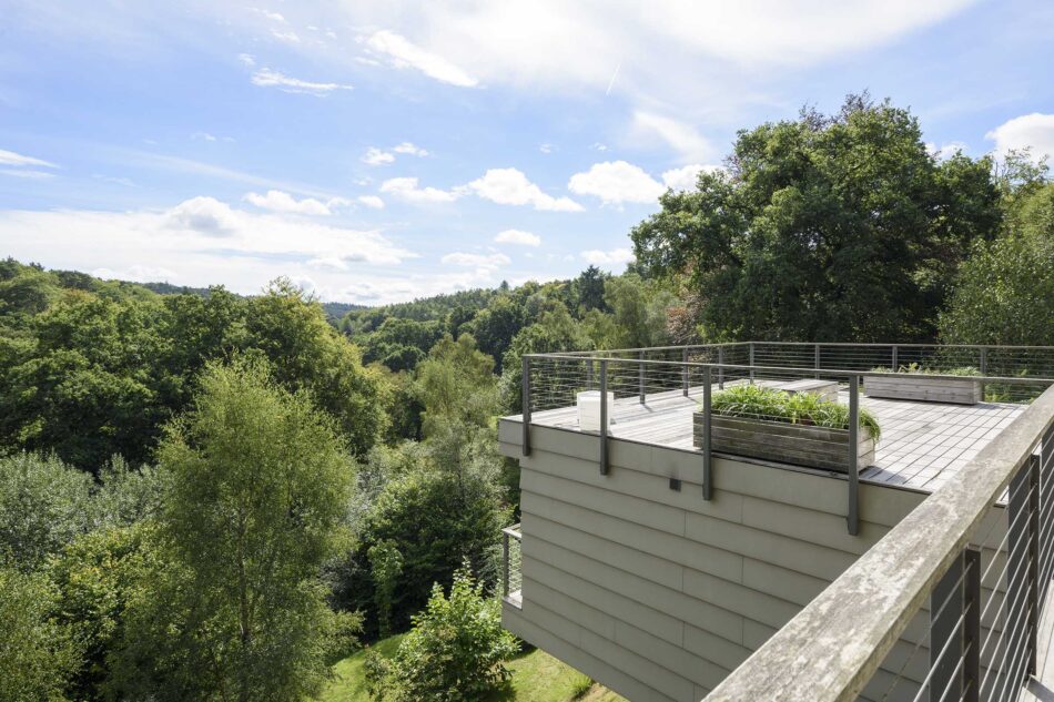 For Sale Valeside, Hammer Lane, Grayshott The Modern House