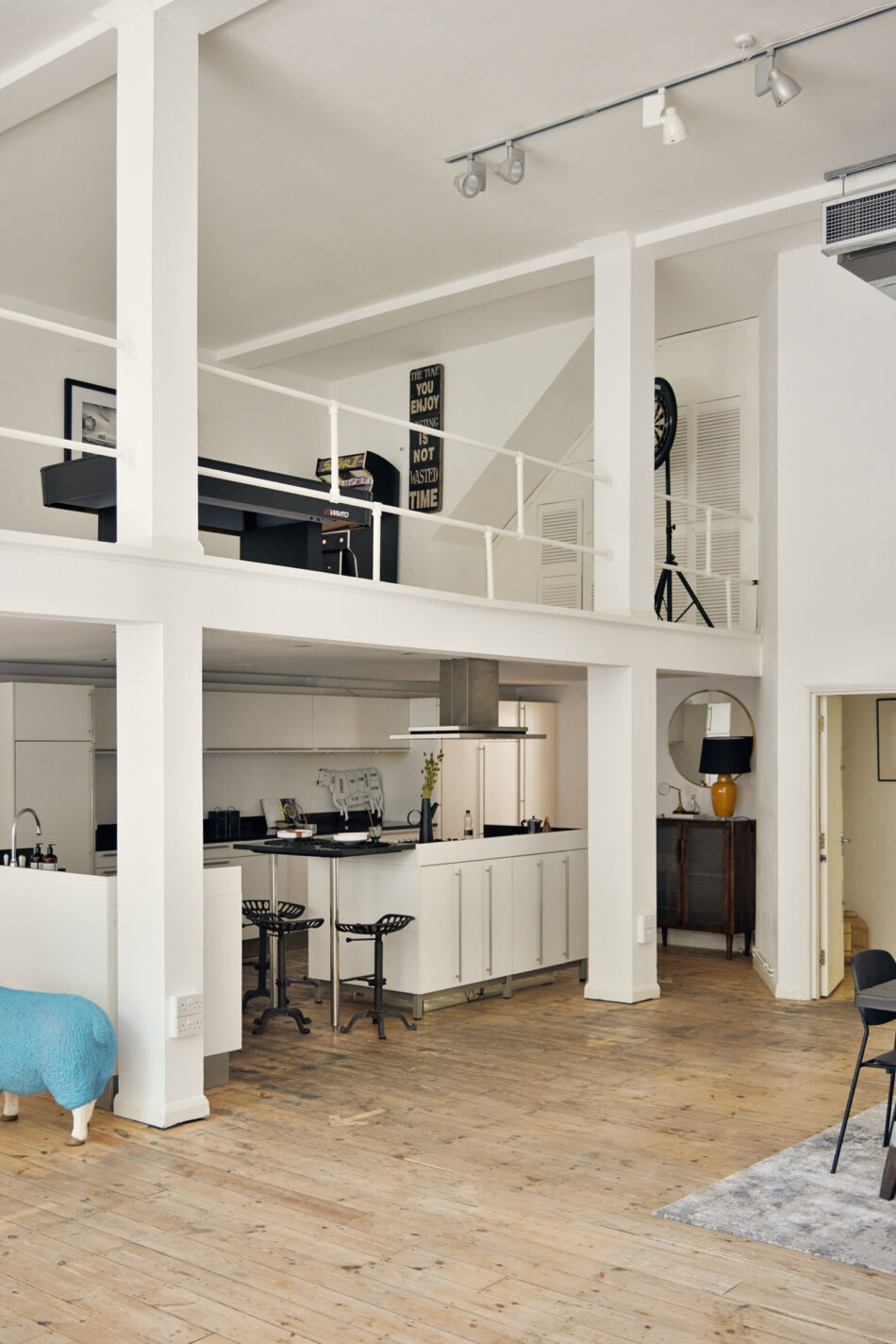 For Sale Shoreditch High Street II, London E2 The Modern House