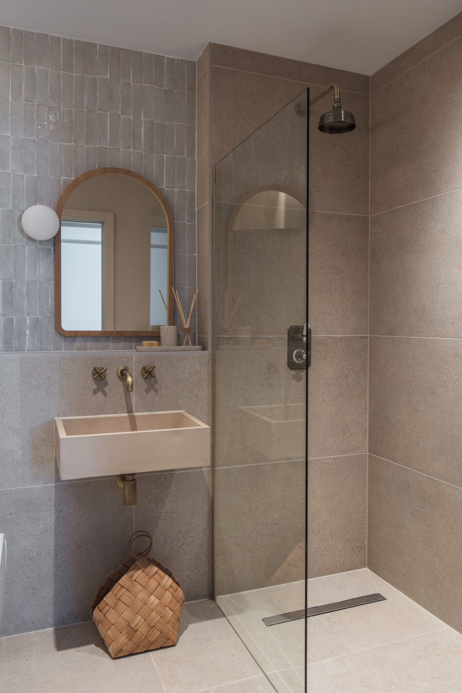 For Sale Evening Hill, Poole, Dorset The Modern House