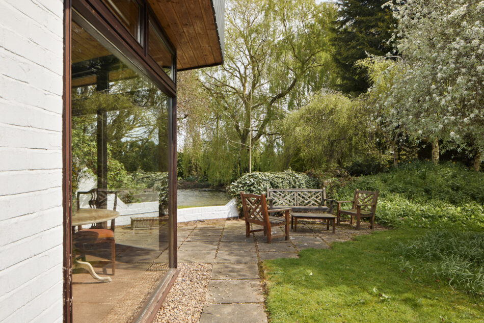 For Sale Barton Street, Hatcliffe, Lincolnshire The Modern House