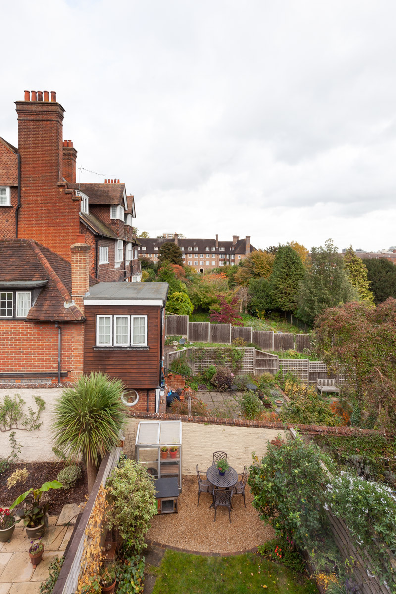 For Sale Devon Bank, Guildford, Surrey The Modern House