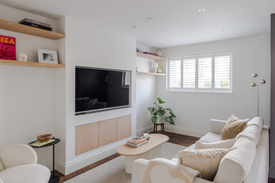 For Sale Effingham Road, London SE12 The Modern House