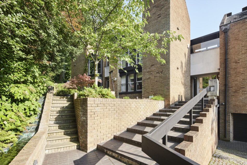 For Sale Fitzroy Park II, London N6 The Modern House