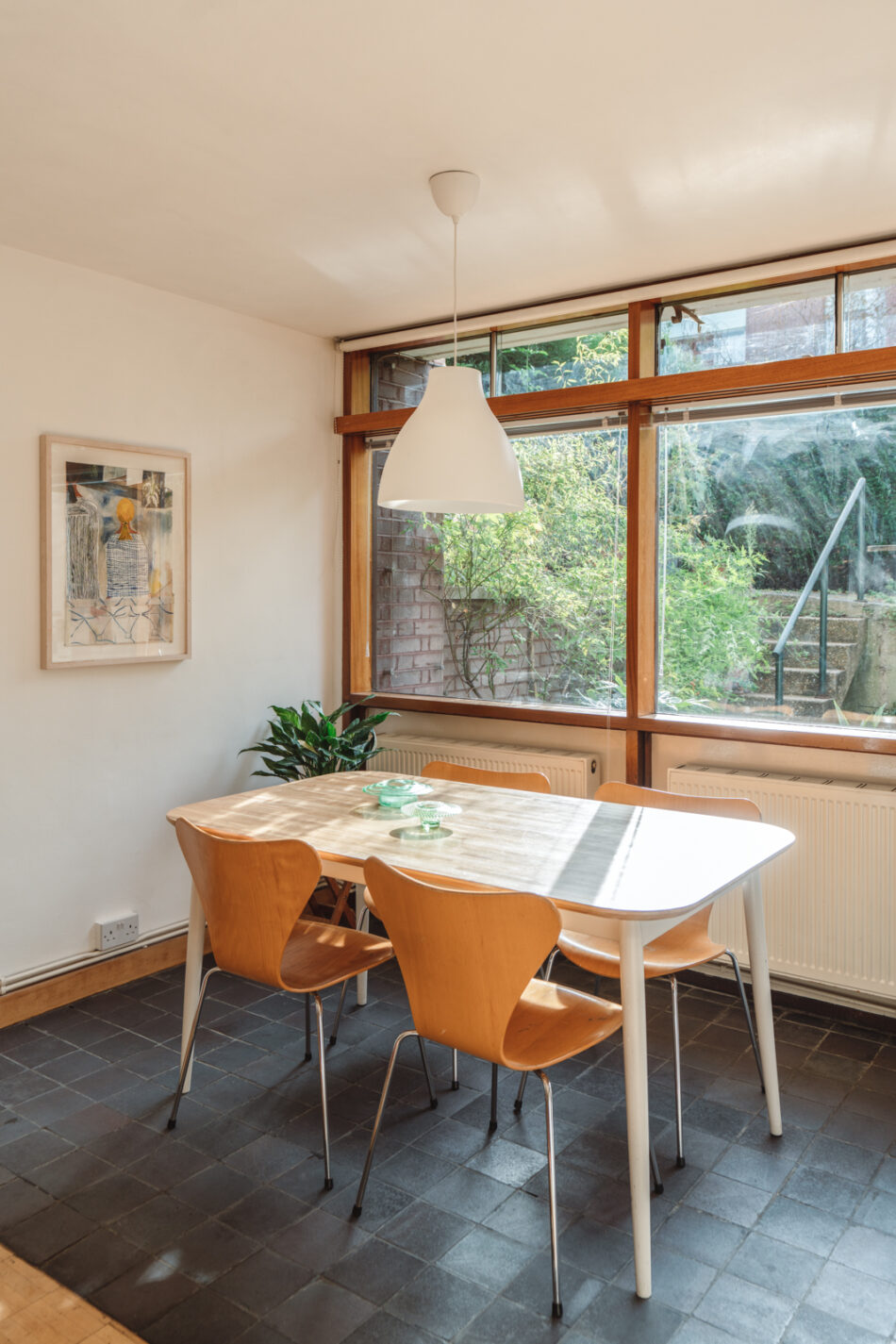 For Sale Hatfield House, Golden Lane Estate, London EC1 The Modern House