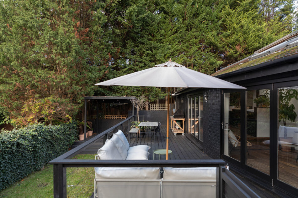 For Sale Baldwin's Hill, Loughton, Essex The Modern House