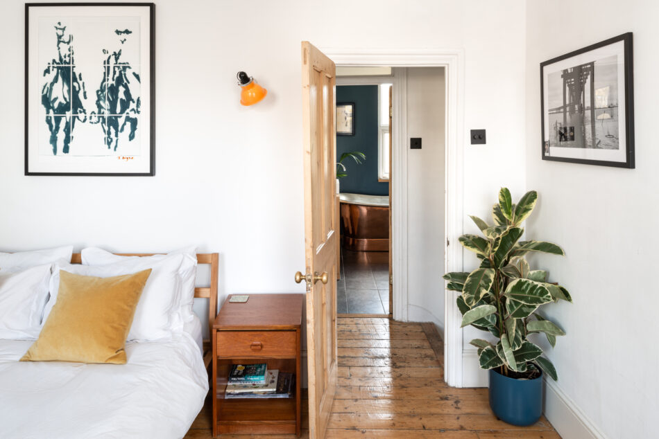 For Sale Kenilworth Avenue, London E17 The Modern House