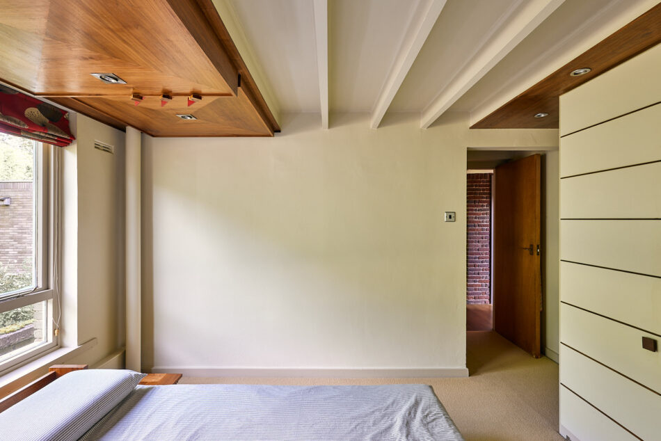 For Sale Lichfield Road, Stone, Staffordshire The Modern House