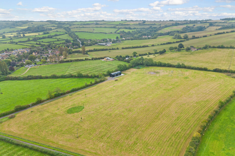 For Sale Long Compton, StratforduponAvon, Warwickshire The Modern