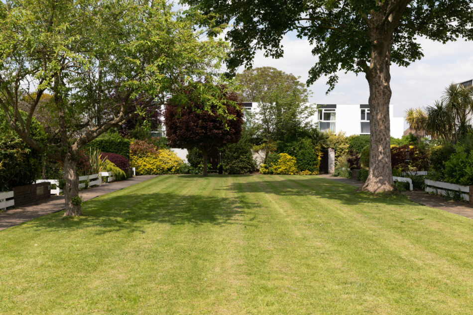 For Sale Manygate Lane VII, Shepperton, Surrey The Modern House