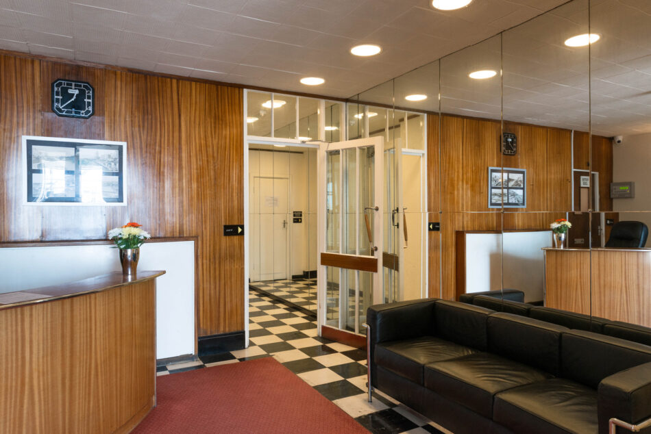 For Sale Marine Court VII, StLeonardsonSea, East Sussex The