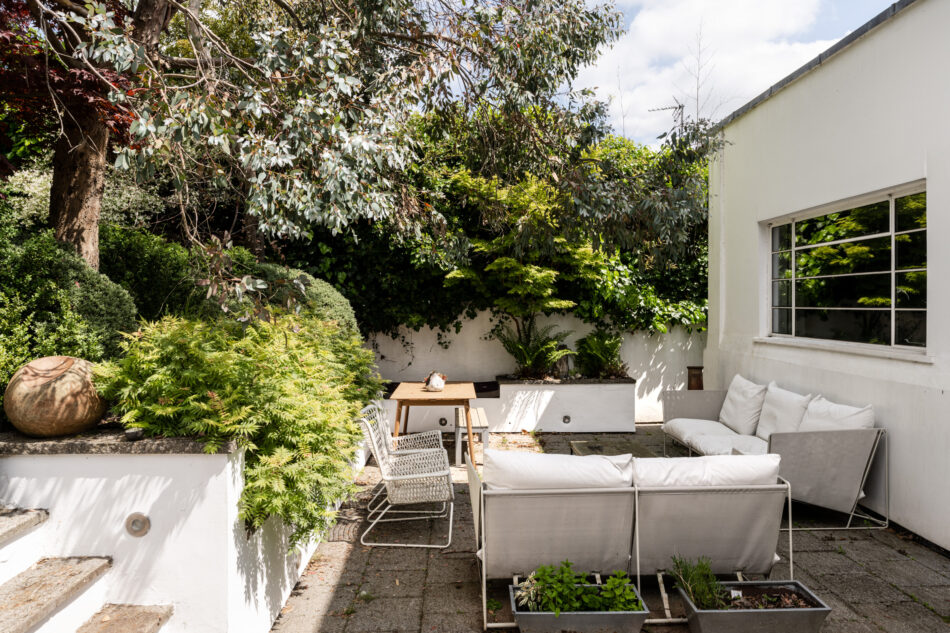 For Sale Moor Green Lane, Birmingham, West Midlands The Modern House