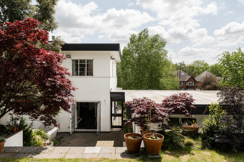 For Sale Moor Green Lane, Birmingham, West Midlands The Modern House