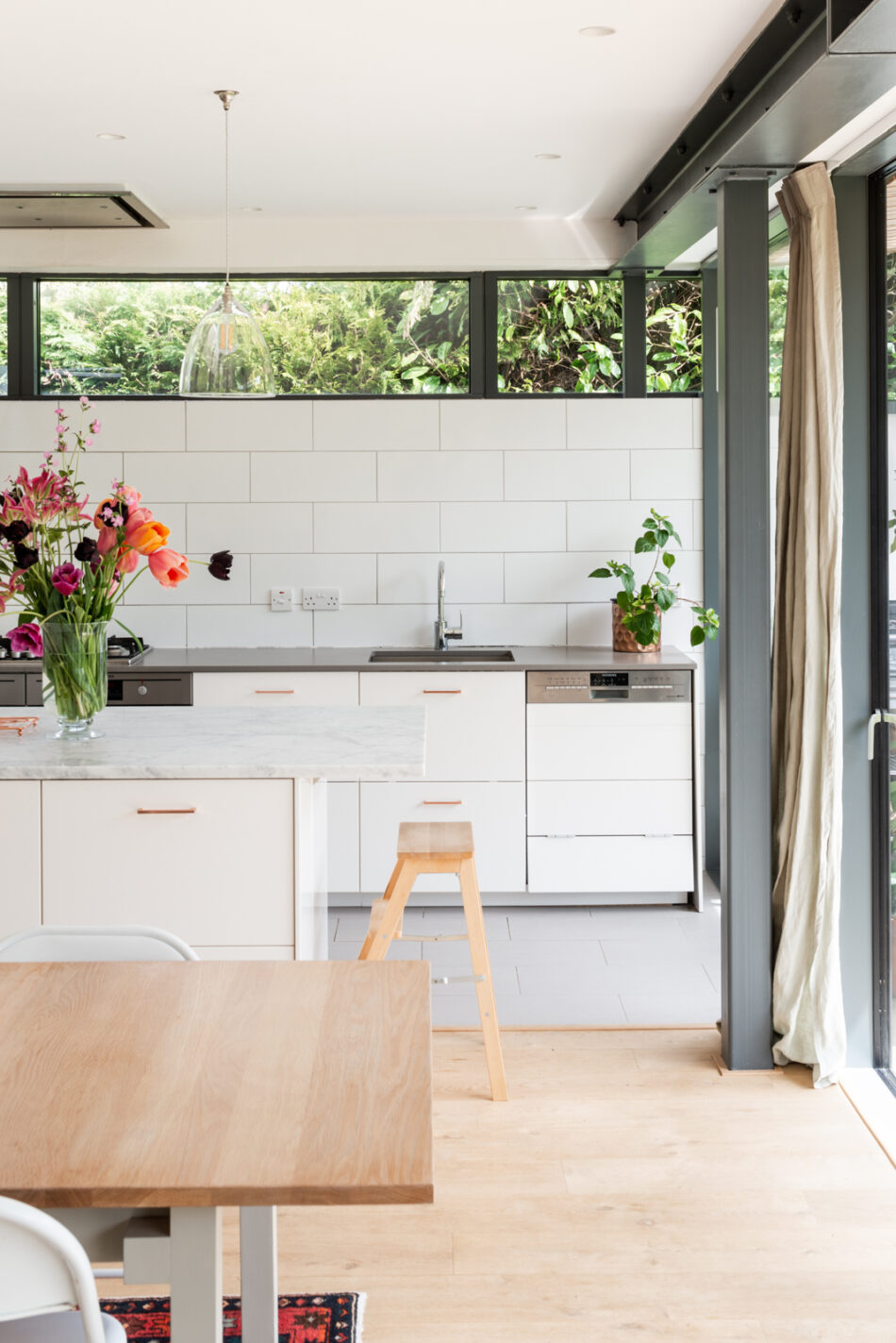 For Sale Frog Lane, Cuddington, Buckinghamshire The Modern House