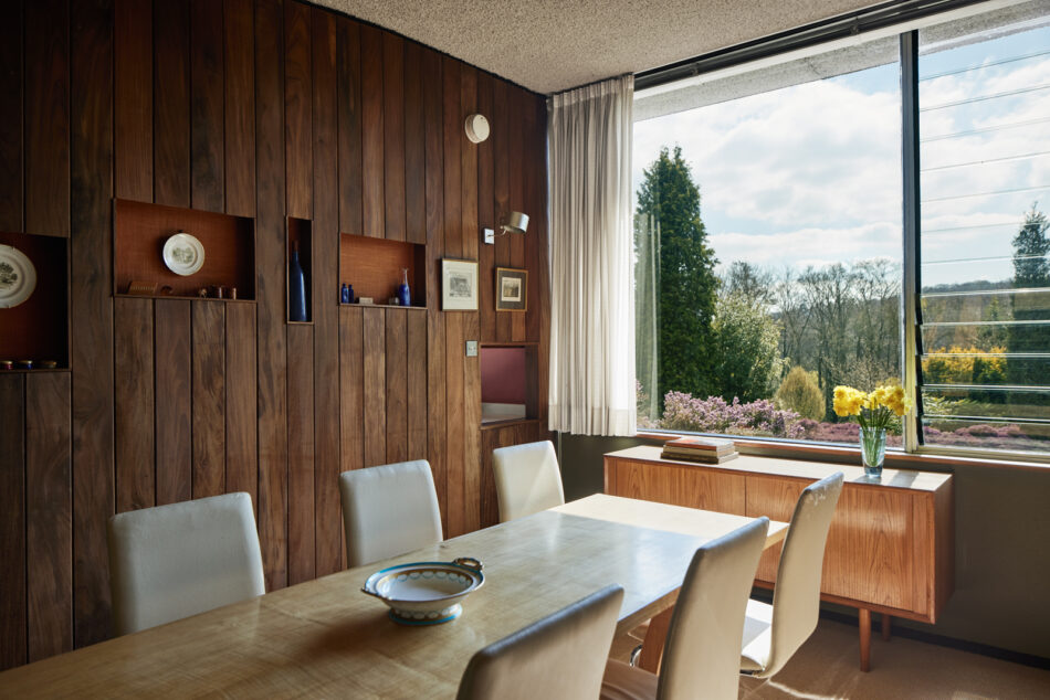 For Sale Rotherfield Road, HenleyonThames, Oxfordshire The Modern