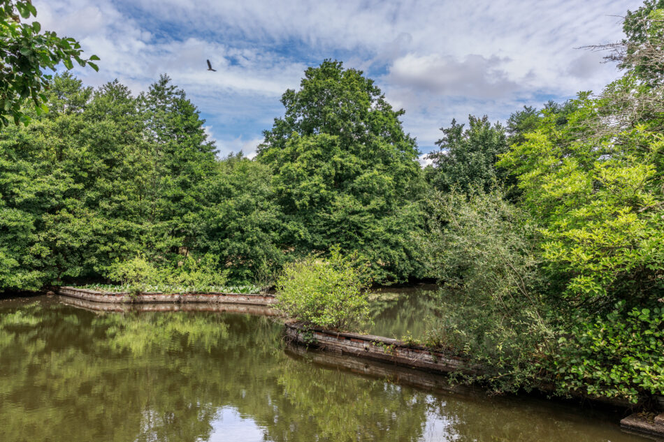 For Sale Stoke Court Dive, Stoke Poges, Buckinghamshire The Modern House