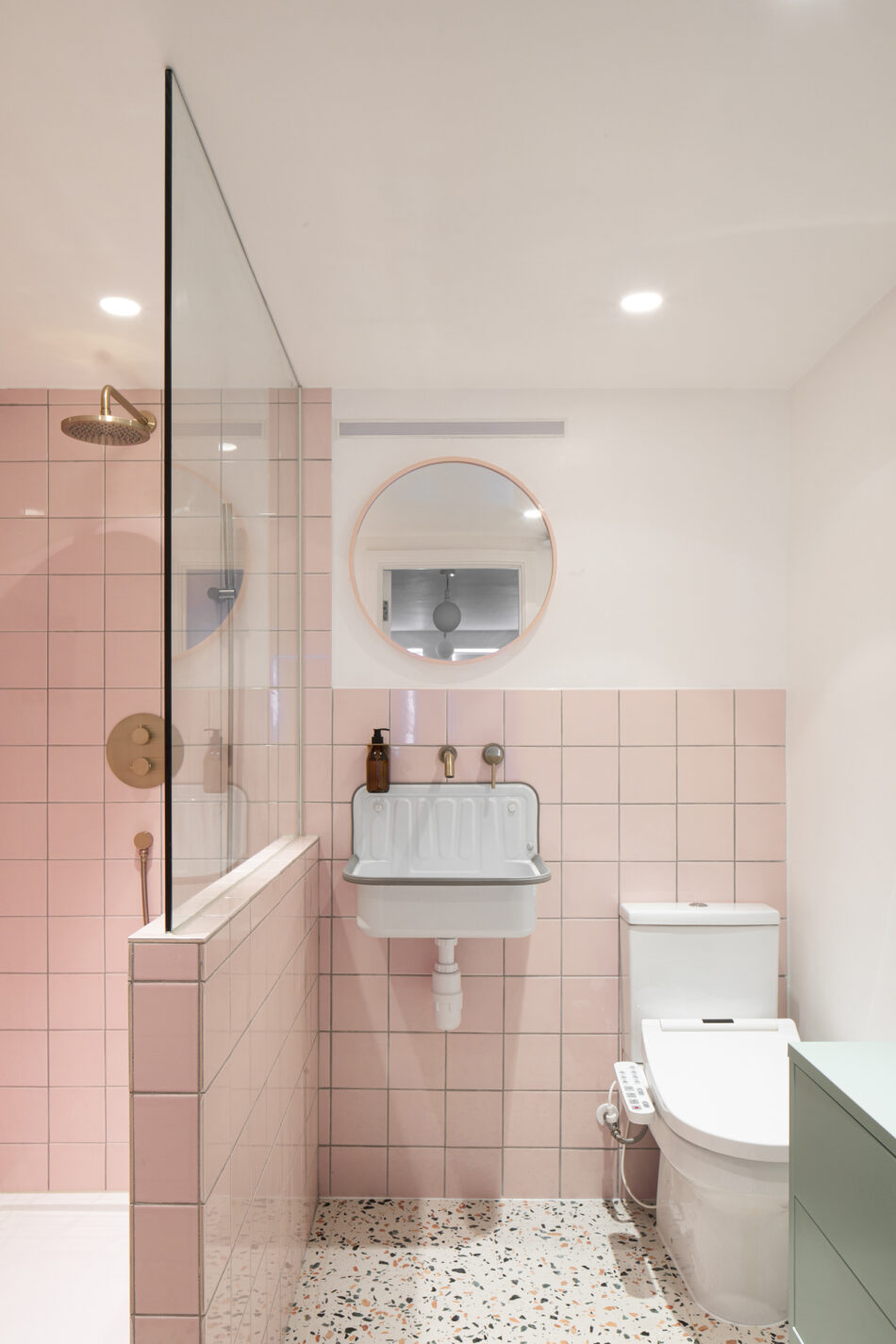 For Sale Flanders House, Defoe Road, London N16 The Modern House