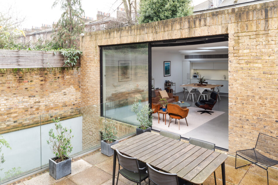 For Sale Lansdowne Gardens III, London SW8 The Modern House
