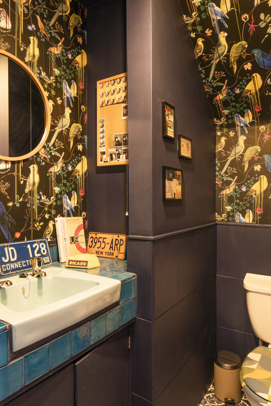 For Sale Manygate Lane VII, Shepperton, Surrey The Modern House