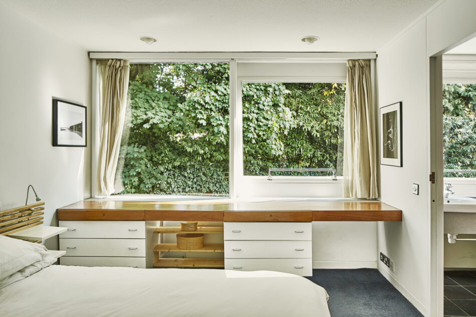 For Sale The Rossdale House, Hendon Avenue, London N3 The Modern House