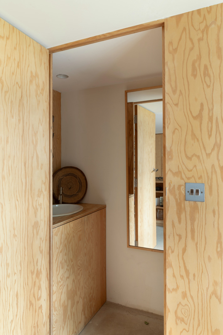 For Sale The Hamlet III, London SE5 The Modern House