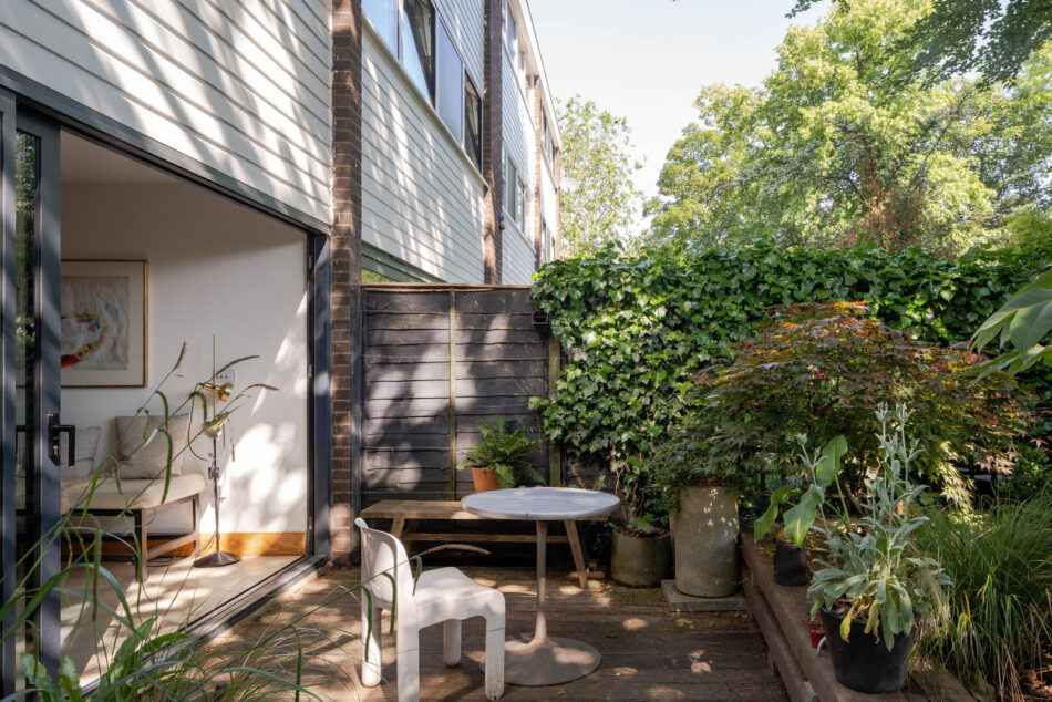 For Sale The Hamlet III, London SE5 The Modern House