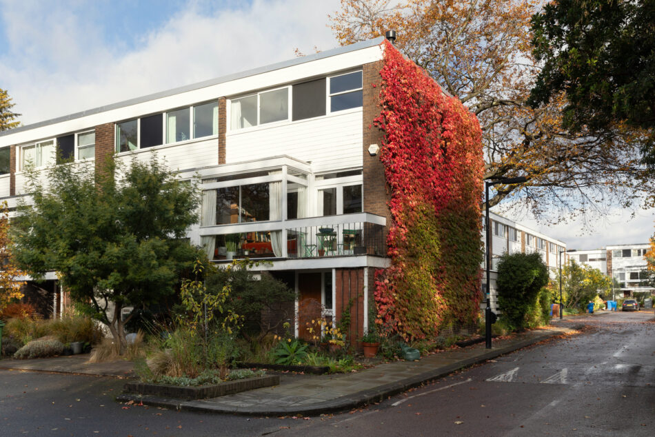 For Sale The Hamlet III, London SE5 The Modern House