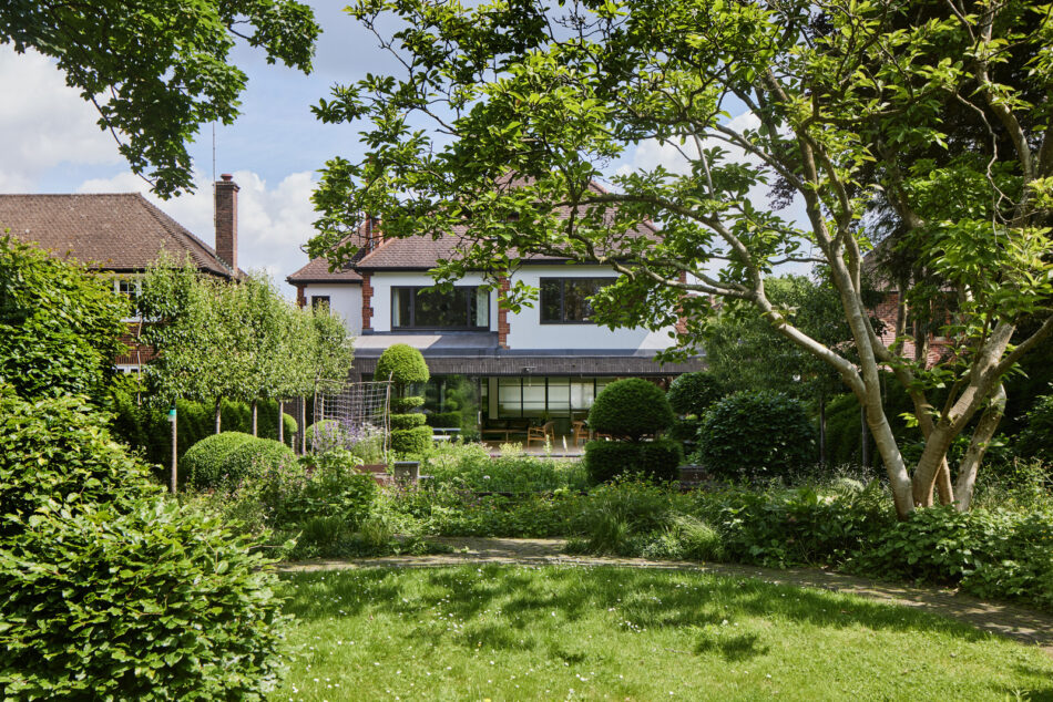 For Sale Pine Grove, London N20 The Modern House