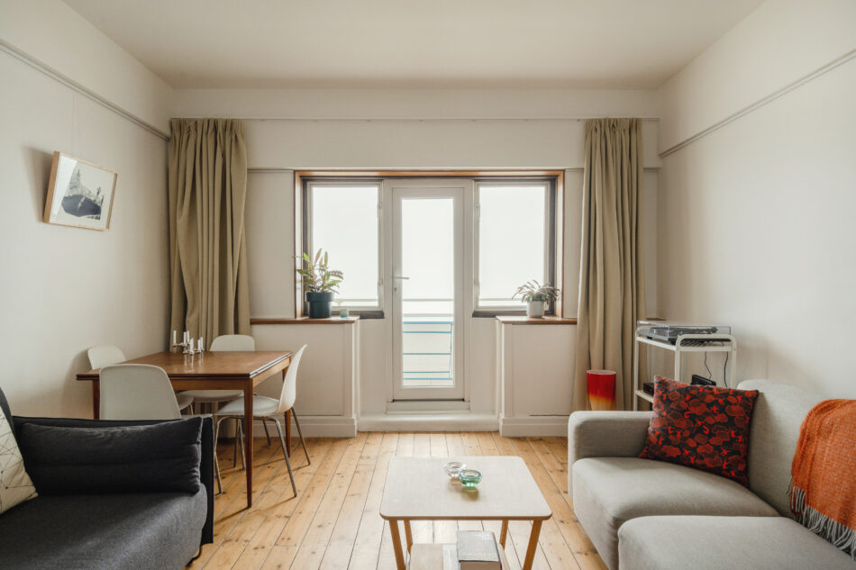 For Sale Marine Court VII, StLeonardsonSea, East Sussex The